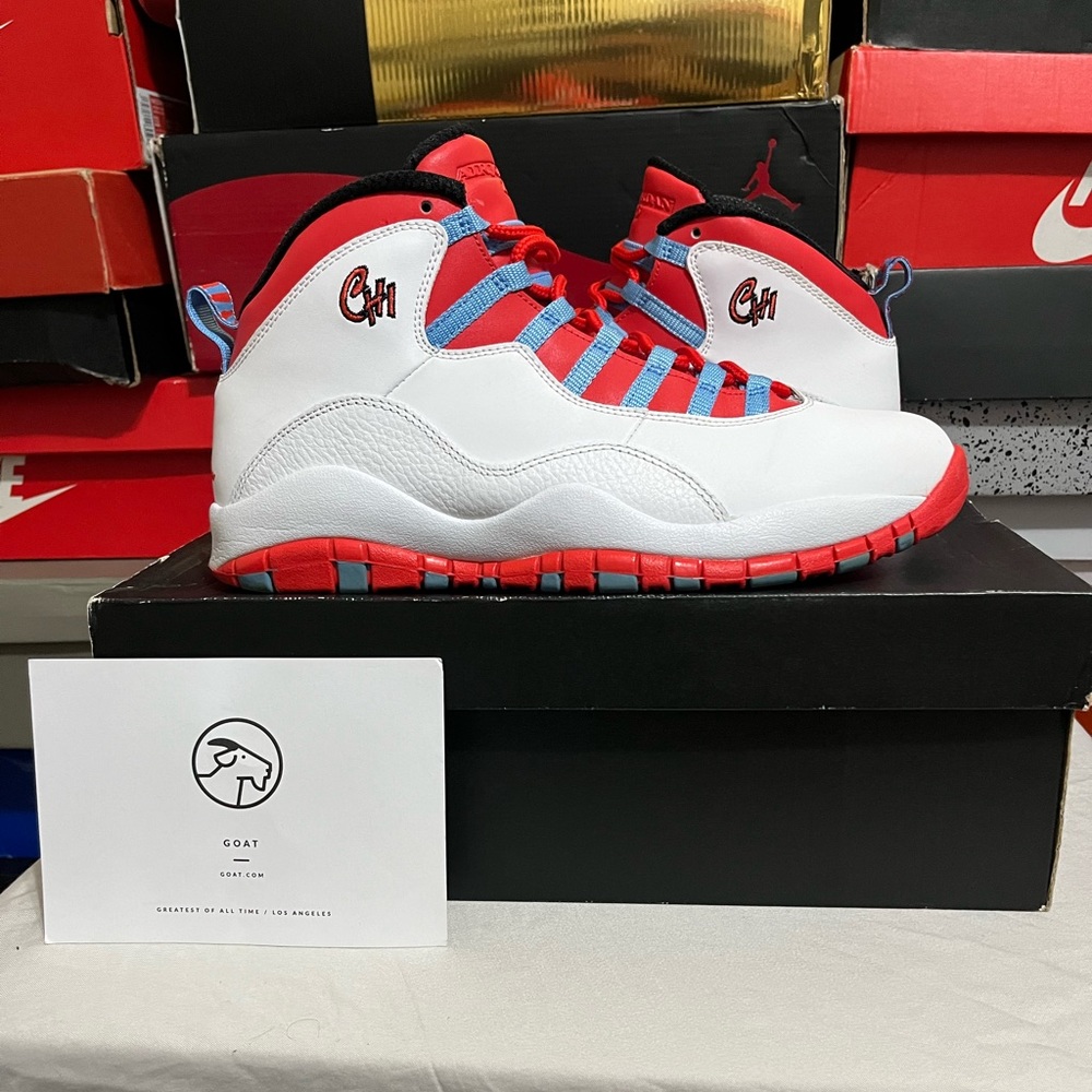 Air Jordan 10 Retro “Chicago Flag”